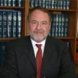  Lawyer Robert James Allan