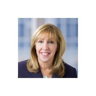  Lawyer Rhonda Feld