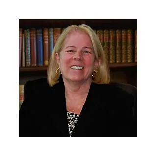  Lawyer Maureen A. Howard