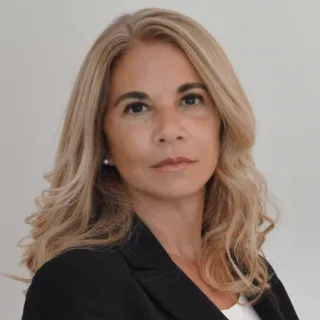  Lawyer Michelle Caiola