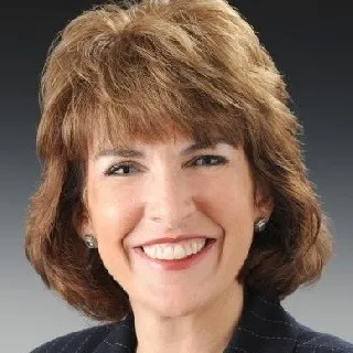  Lawyer Carrie McLoughlin Noll