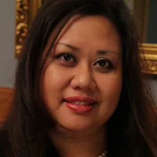  Lawyer Kristine Calalang