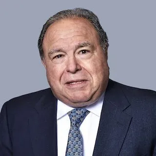  Lawyer Robert P. Weiner