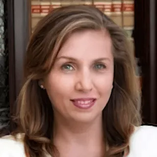  Lawyer Angela I. Salvari Green