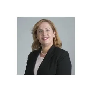  Lawyer Carolyn L. Weiss