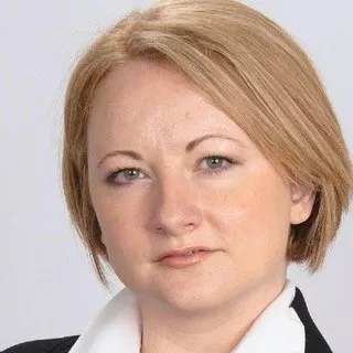  Lawyer Mariya Furman