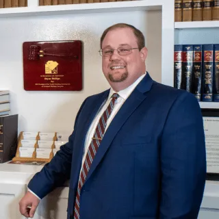  Lawyer Dayne C. Phillips