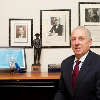  Lawyer Charles W. Siragusa