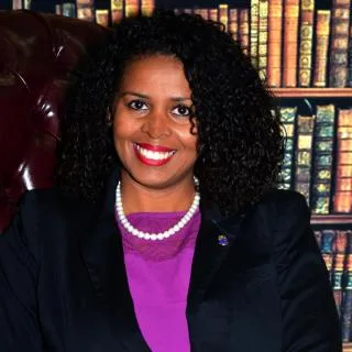  Lawyer Regilucia C Smith