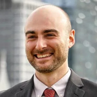  Lawyer Daniel Cairns