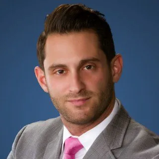  Lawyer Justin Weinstein