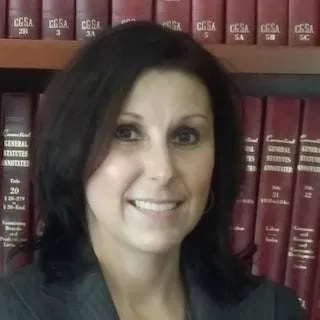  Lawyer Lisa J. (Pyterak) Mainolfi