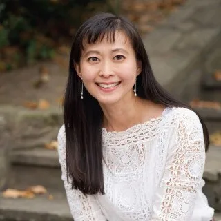  Lawyer Susan Han