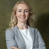  Lawyer Maya L. Serkova