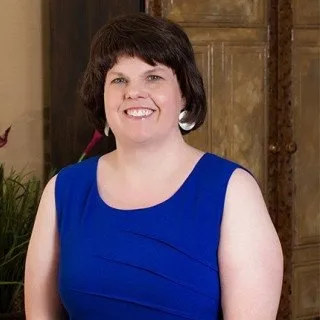  Lawyer Kelli Y. Allen