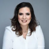  Lawyer Lucia Regalado