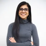  Lawyer Shefali Lakhani