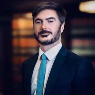  Lawyer Dustin Randolph Dow