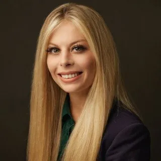  Lawyer Amy Clay