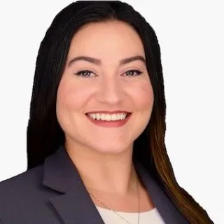  Lawyer Diana Novo