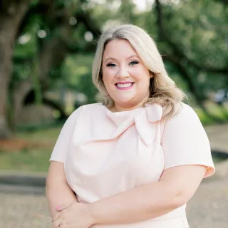  Lawyer Deanna Johnson