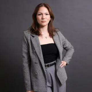  Lawyer Alondra Andujar