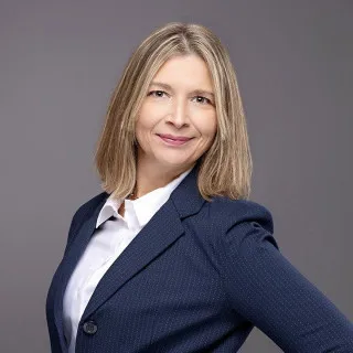  Lawyer Bridget Woolum