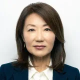  Lawyer Dawna  Kim