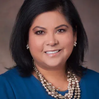  Lawyer Jennifer Ramos