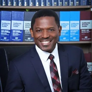  Lawyer Ugo