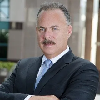  Lawyer Marc Shiner