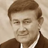  Lawyer Robert Pecharich