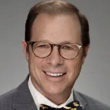  Lawyer Scott G. Weinberg