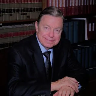  Lawyer Robert Skipworth