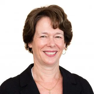  Lawyer Eileen S. Peterson