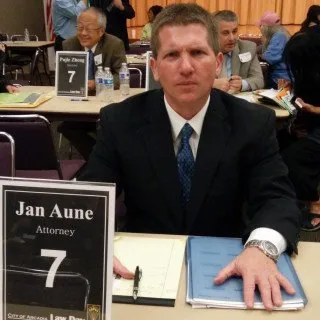  Lawyer Jan Trent Aune