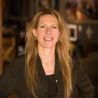  Lawyer Karen Suzette Lindholdt