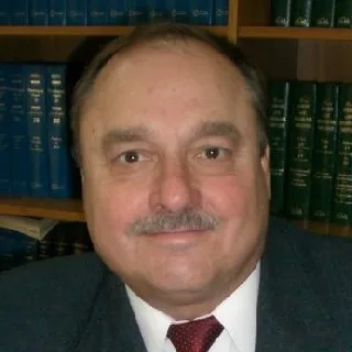  Lawyer Kenneth V Hoffman